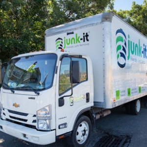 Junk-IT junk removal truck